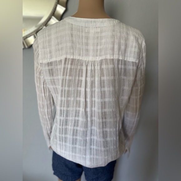 Maurice’s Long Sleeve Blouse - Picture 2 of 9